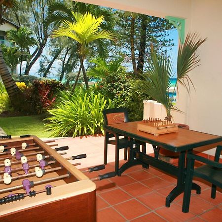 Coral Mist Beach Hotel Bridgetown Extérieur photo