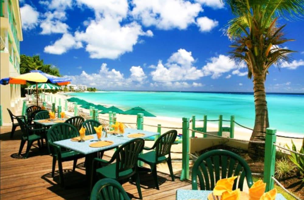 Coral Mist Beach Hotel Bridgetown Extérieur photo