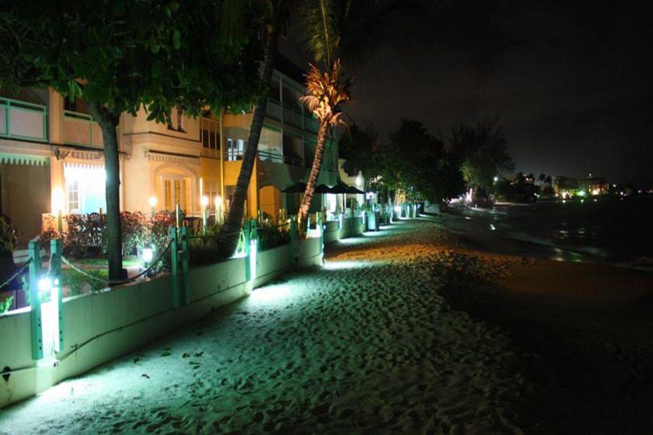 Coral Mist Beach Hotel Bridgetown Extérieur photo