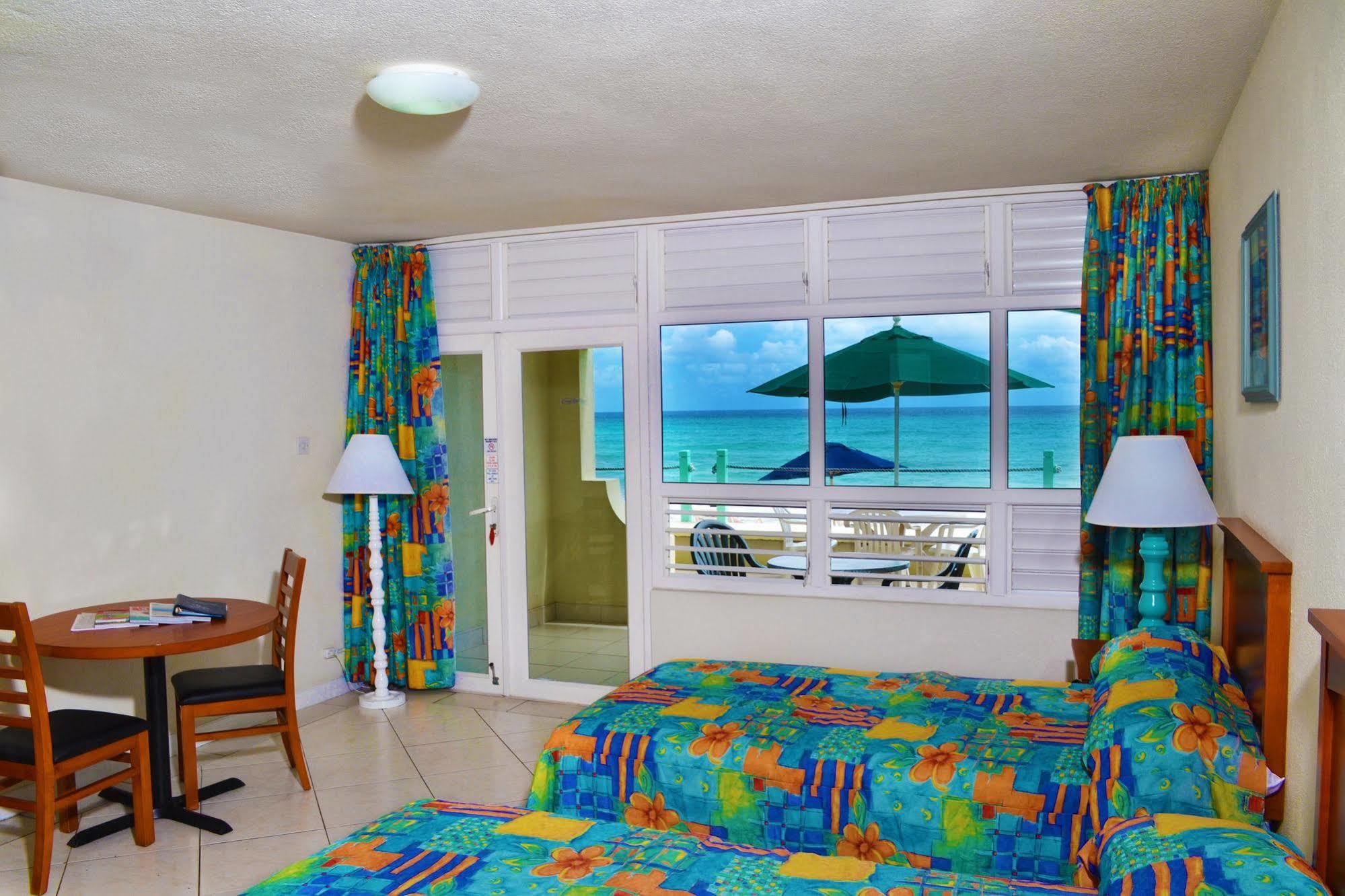 Coral Mist Beach Hotel Bridgetown Extérieur photo